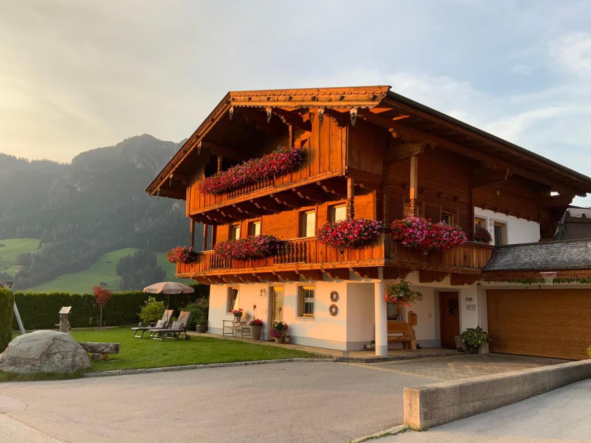Anna'S Appartement Alpbach Eksteriør billede