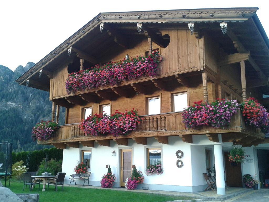 Anna'S Appartement Alpbach Eksteriør billede